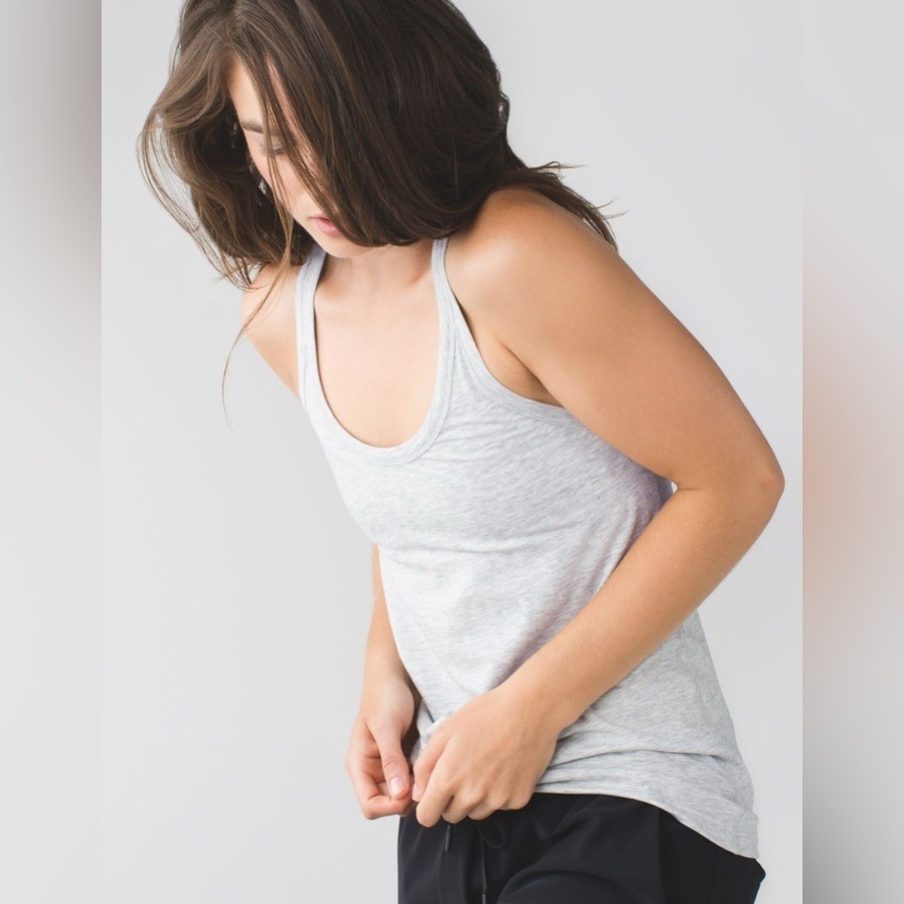 Lululemon Modern Racerback in Heather Light Grey - Size 6 - Picture 3 of 8